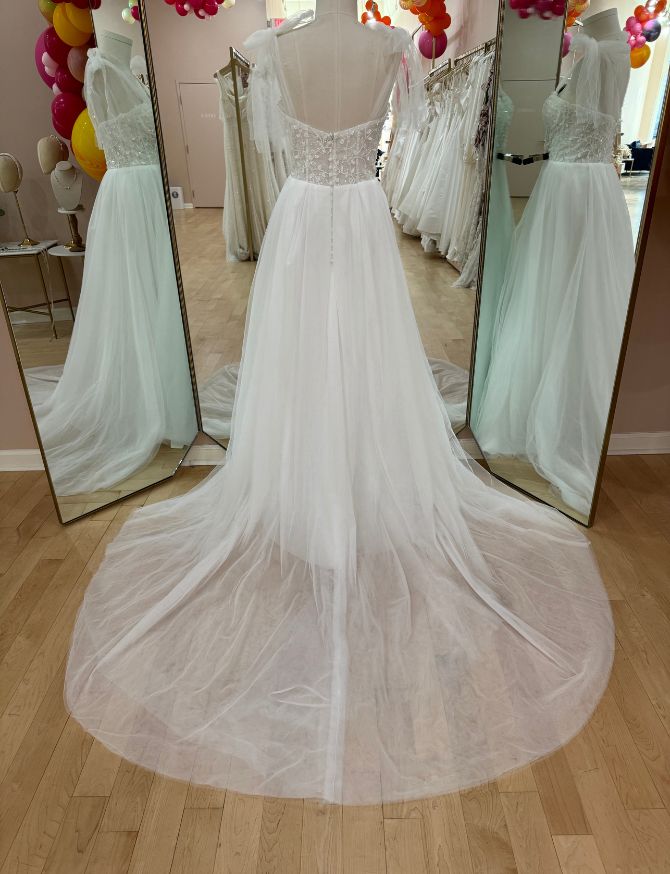 Ollie Tulle - AU 16