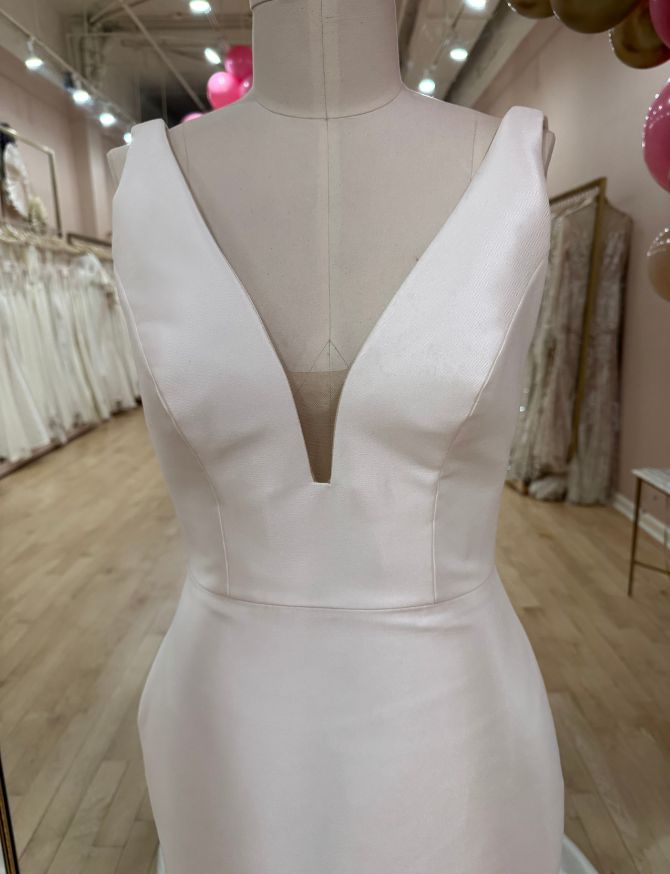 Olivia Fitted - US 12