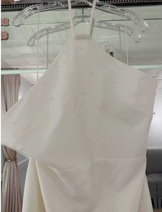 Aria with Sleeves - US 18