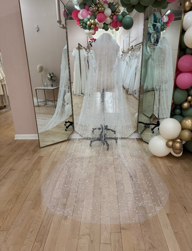 Rylan Cathedral Veil